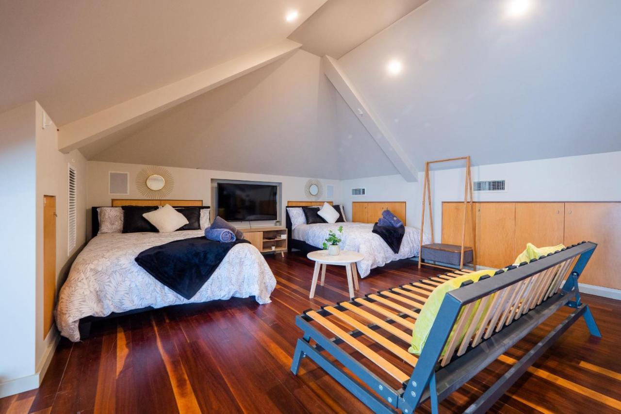 Quiet Private Studio In Strathfield With Kitchenette And Private Bathroom 3Min To Station Sleeps 6 Sydney Luaran gambar