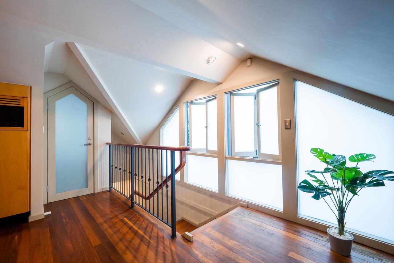 Quiet Private Studio In Strathfield With Kitchenette And Private Bathroom 3Min To Station Sleeps 6 Sydney Luaran gambar