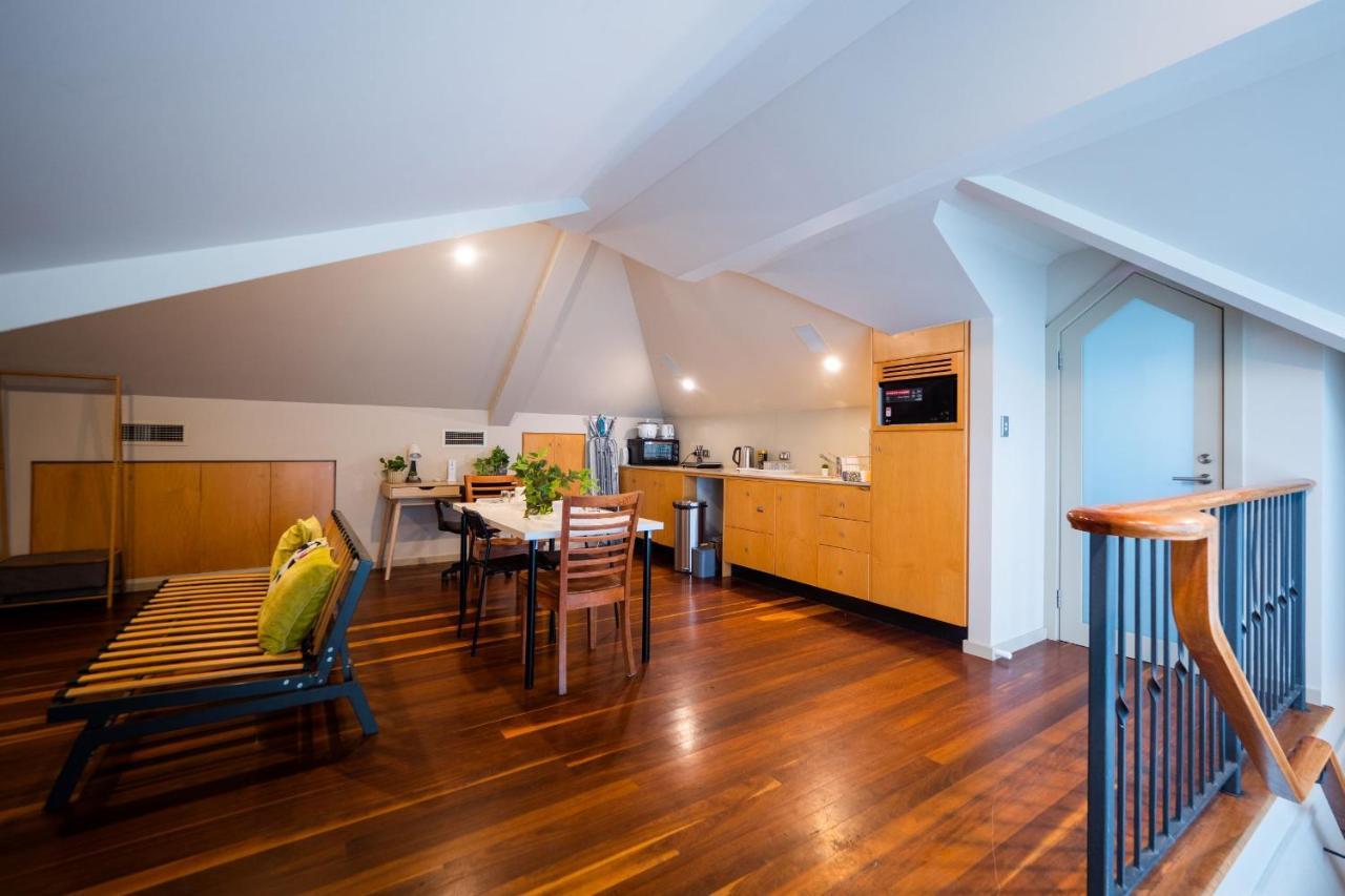 Quiet Private Studio In Strathfield With Kitchenette And Private Bathroom 3Min To Station Sleeps 6 Sydney Luaran gambar